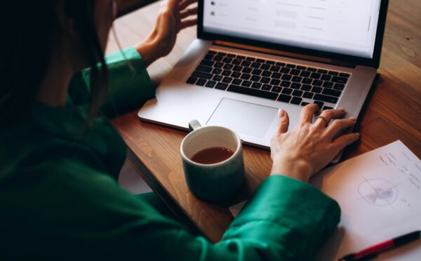 Série sur le professionnalisme de fin d’année d’Osler : L’IA générative est-elle faite pour moi? – Exemples d’utilisation par les avocats et les professionnels