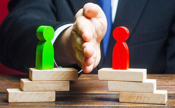 Canadian securities regulators publish results of review of conflicts of interest practices