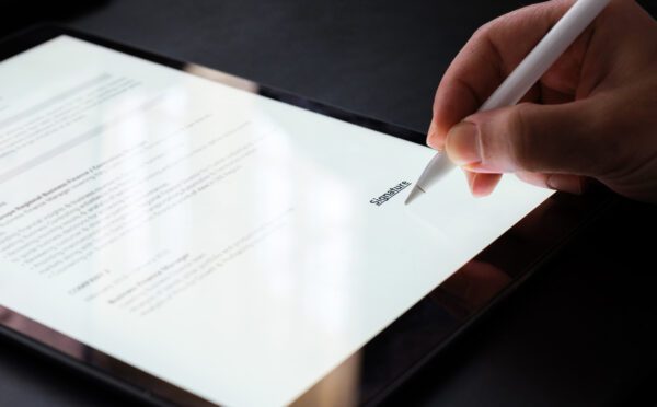 Registres de transparence des sociétés : ce que les sociétés fermées doivent savoir, étant donné le resserrement des exigences au Canada