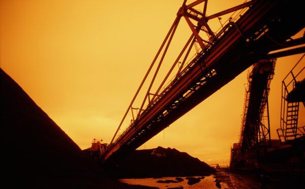 Décisions récentes touchant l’obligation de consulter, les droits issus de traités et les nouvelles lois